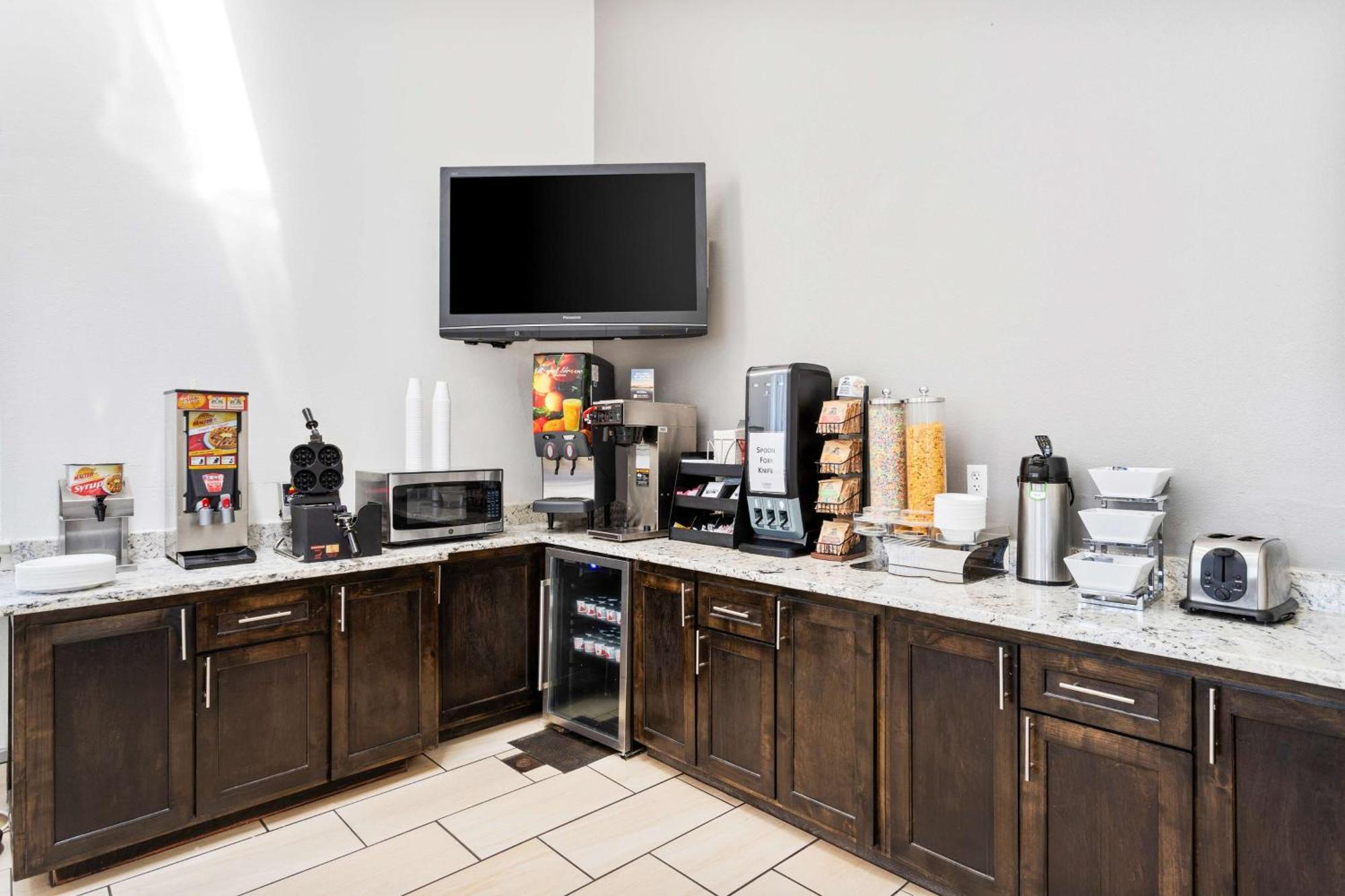 Surestay Hotel By Best Western Albuquerque Midtown Bagian luar foto